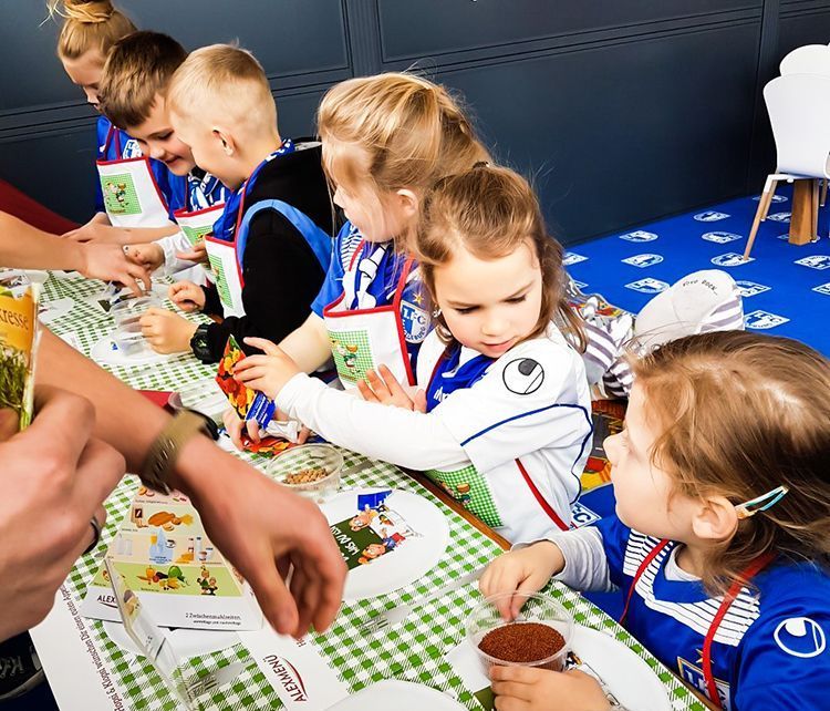 Wieviel Kressekörner passen in den Behälter?