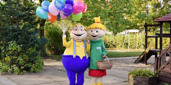 Hopsi und Klopsi freuen sich auf die Kinder