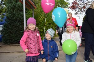 Den Kindern gefällts auf der besonderen Geburtstagsfeier