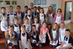 Gruppenfoto der Klasse 4a der Grundschule "Am Pechauer Platz"