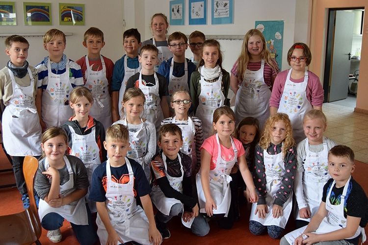 Gruppenfoto der Klasse 4a der Grundschule