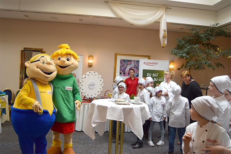 Die Maskottchen verbreiten gute Laune