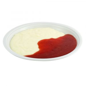 1526 Grießbrei mit heißer Erdbeersauce