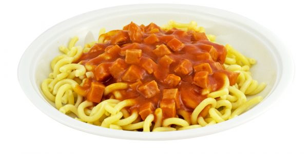 1534 Nudeln mit Tomatensauce und Jagdwurstwürfeln