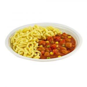 3072 Nudeln, dazu fruchtige Tomatensauce mit Fleischklößchen, Erbsen und Mais