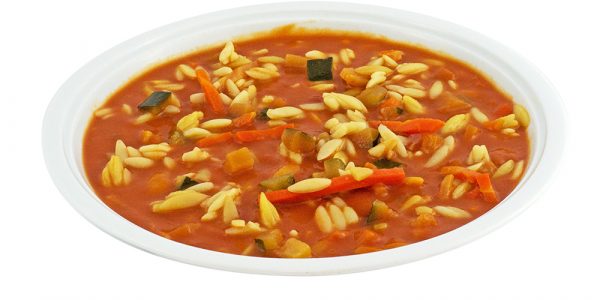 3350 Tomatencremesuppe mit Gemüseeinlage und Nudelreis