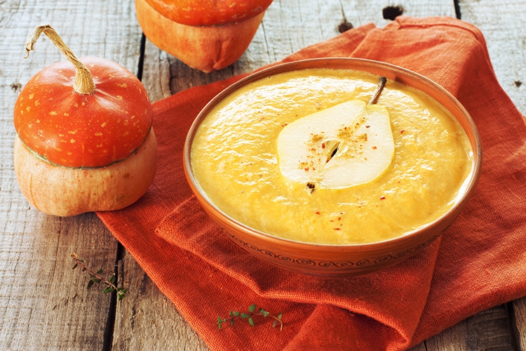 Kürbis-Birnen-Suppe, ©annata78/fotolia