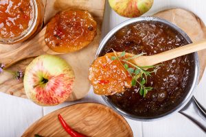 Apfel-Chutney mit Chili ©geshas/Adobe Stock