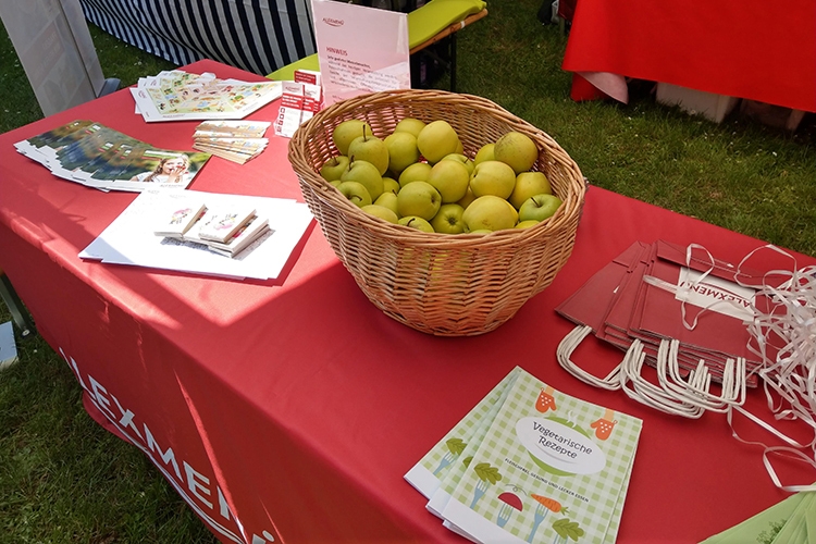 Das gibt es an unserem Stand - Erfrischung, gesunder Snack, Werbemittel und vieles mehr