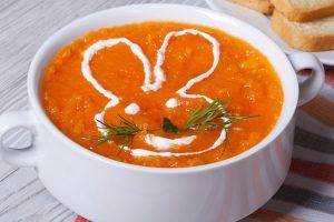 Möhrencremesuppe ©FomaA /AdobeStock