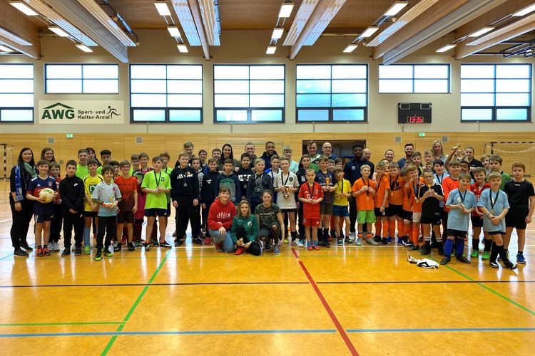 Gruppenfoto aller Teilnehmerinnen und Teilnehmer vom SSA-Bördecup 2020. ©Stefanie Böttcher