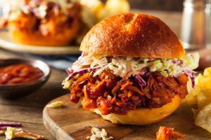 Pulled Jackfruit Buger