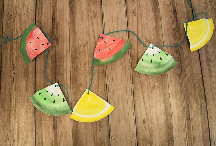 Fruchtige Partygirlande 500 x750