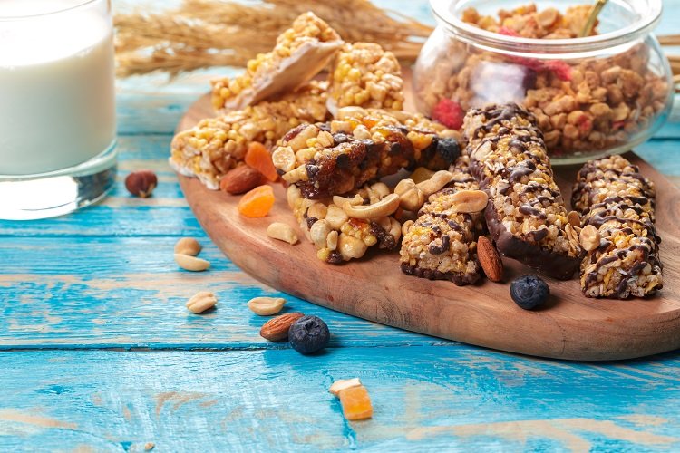 Gesunde Snacks für den Berufsalltag